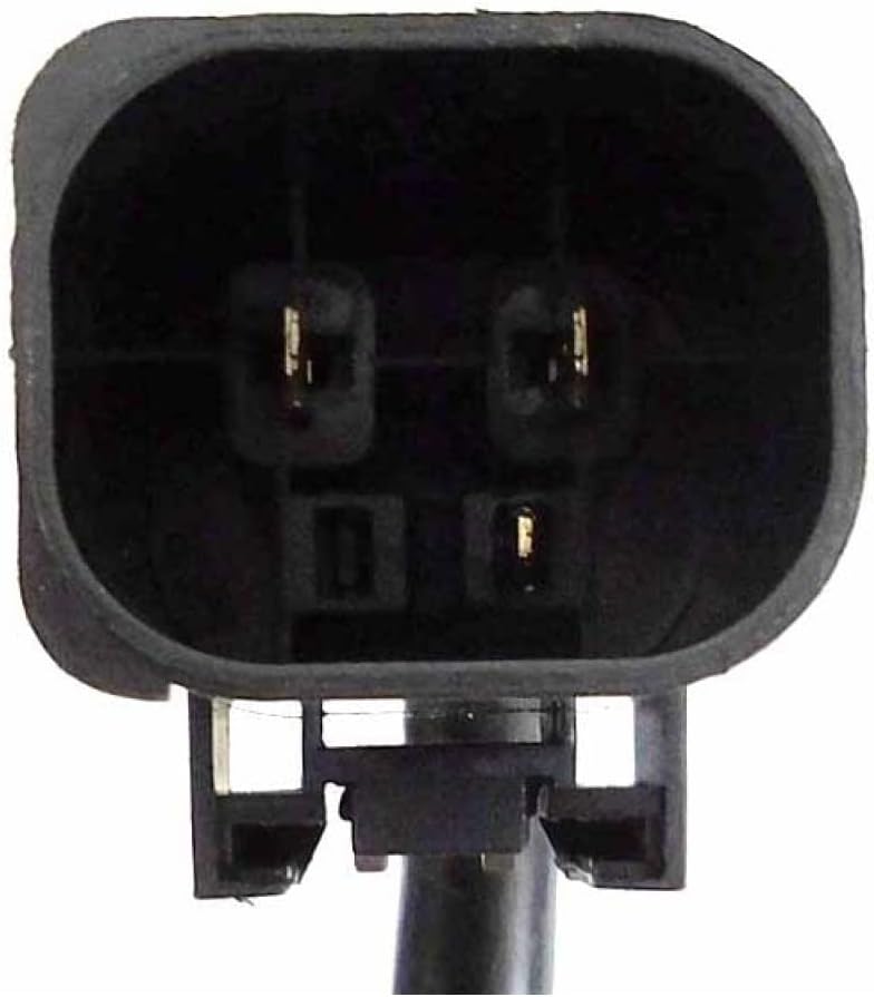 Radiator and Condenser Fan Assembly – One Big Fan – 2.0L – Made of Plastic