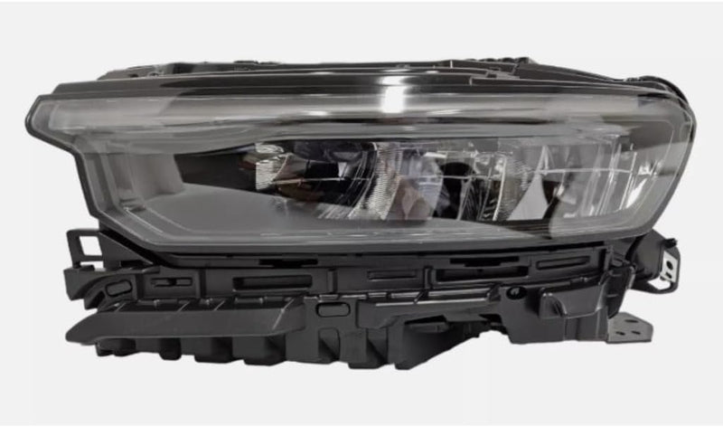 Driver Side LED Headlight Lens and Housing – Reflector Type – With Auto Level – Without Logo – As OEM Will Not Include Module
