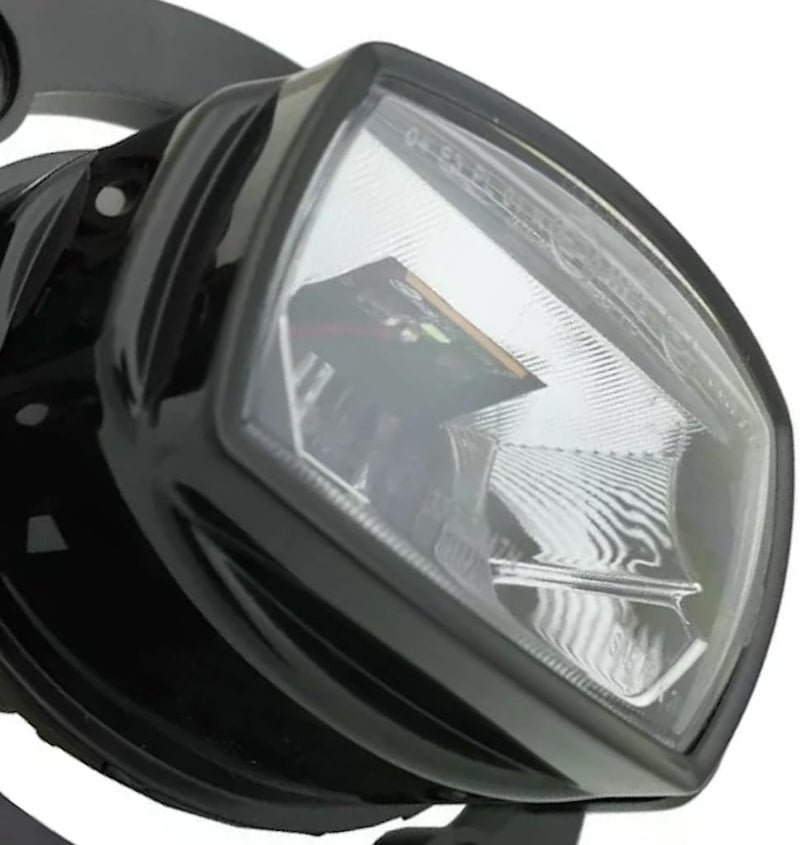 Driver or Passenger Side LED Fog Light Assembly