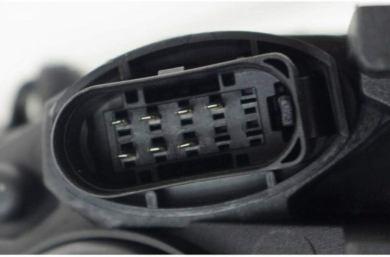 Passenger Side Halogen Headlight Assembly