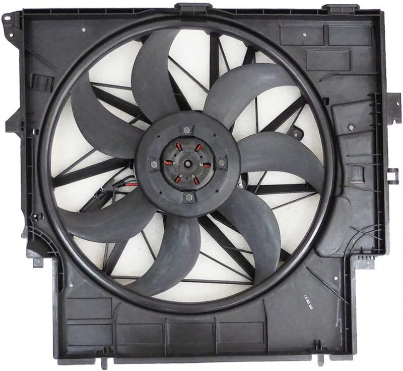 Radiator and Condenser Fan Assembly – One Big Fan – 2.0L – Made of Plastic