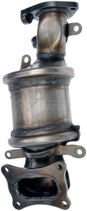 Exhaust Manifold with Integrated Catalytic Converter Dorman-OE Solutions 673-146