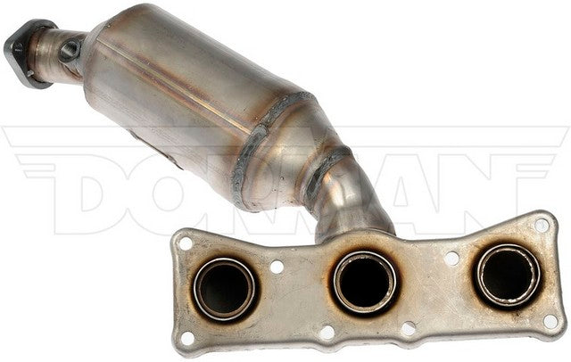 Exhaust Manifold with Integrated Catalytic Converter Dorman-OE Solutions 674-319