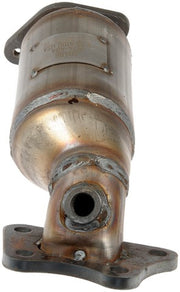 Exhaust Manifold with Integrated Catalytic Converter Dorman-OE Solutions 674-484