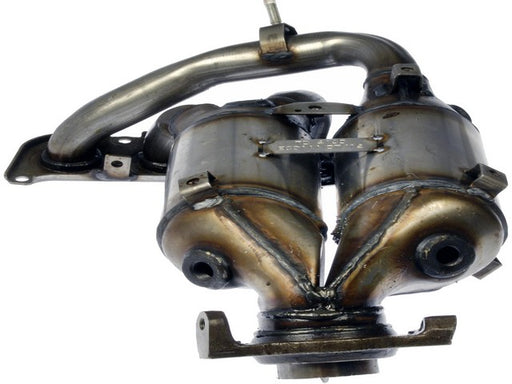 Exhaust Manifold with Integrated Catalytic Converter Dorman-OE Solutions 674-984