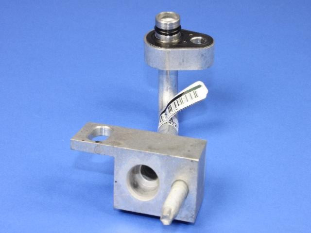 A/C Liquid Line Assembly Mopar 68020408AA