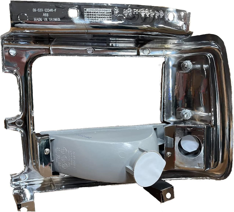 Passenger Side Headlight Bezel – For Use with Composite Lamps – Chrome Finish – Includes Amber and White Park and Signal Lenses – Made of Plastic