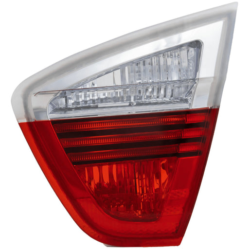 Tail Light CarParts B730135
