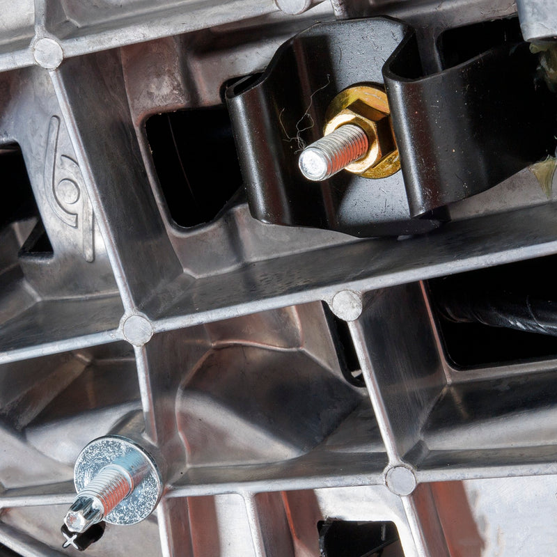 Passenger Side Towing Mirror, Manual Folding, In-housing Signal Light, W/o memory, With Puddle Light, W/o Auto-Dimming, With BSD in Glass, Chrome, Crew Cab Pickup | NI1321309