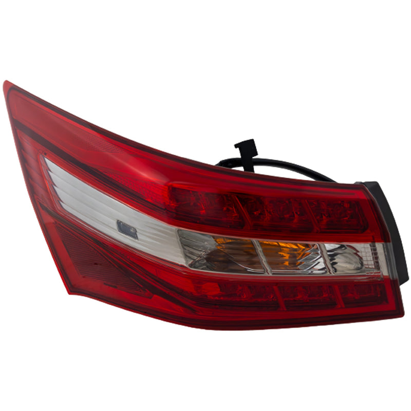 Tail Light CarParts RT73010026Q
