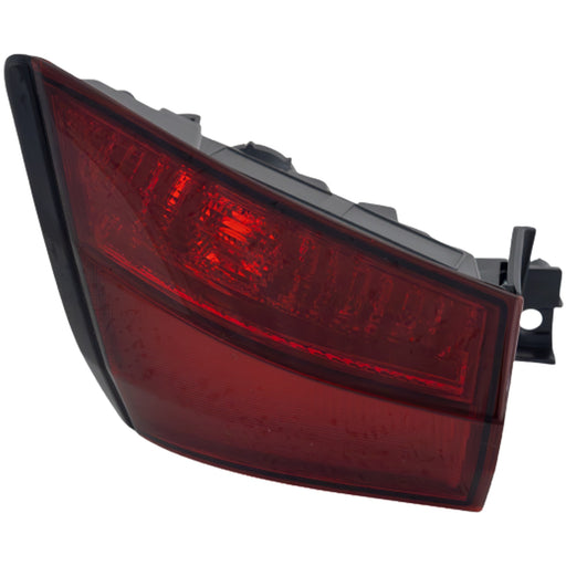 Tail Light CarParts RT73010213U