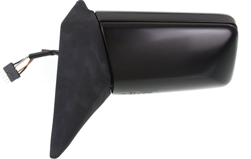 Driver and Passenger Side Mirrors, Power, Manual Folding, Heated, Paintable, Without Signal Light, Without memory, Without Puddle Light, Without Auto-Dimming, Without Blind Spot Feature