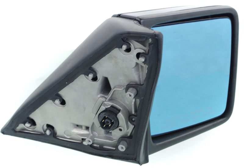 Driver and Passenger Side Mirrors, Power, Manual Folding, Heated, Paintable, Without Signal Light, Without memory, Without Puddle Light, Without Auto-Dimming, Without Blind Spot Feature