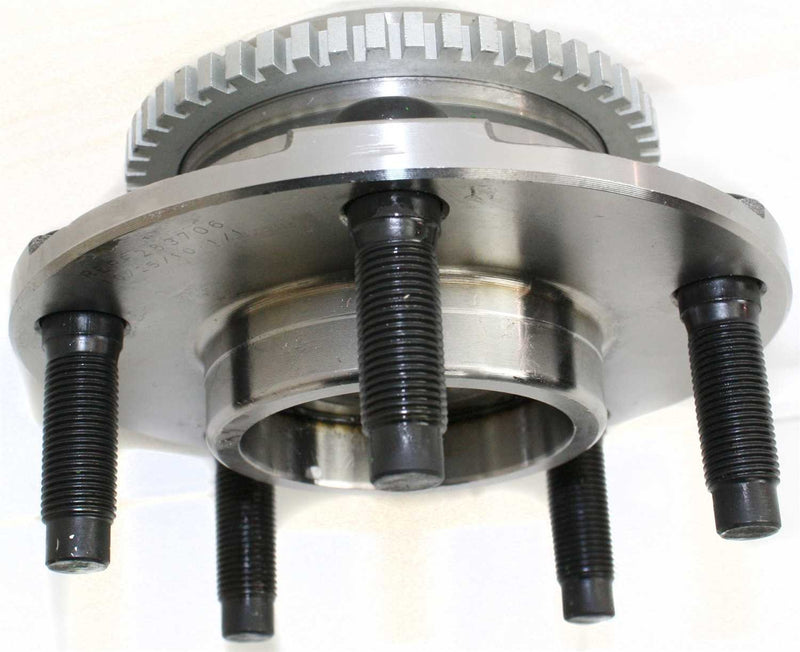 Front Driver and Passenger Side Wheel Hubs With Bearing
