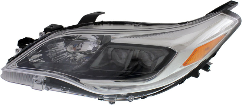 Set Of 2 - Headlights with Bulbs Halogen | TO2503215,TO2502215