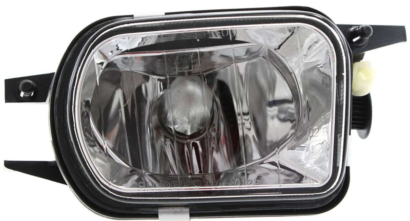 Fog Light CarParts M107531