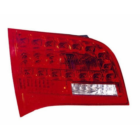 Tail Light Pacific Auto Company P06325