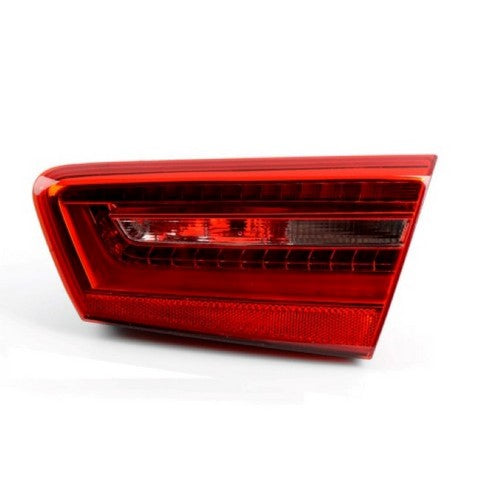 Tail Light / Side Marker Light Assembly Pacific Auto Company P06395