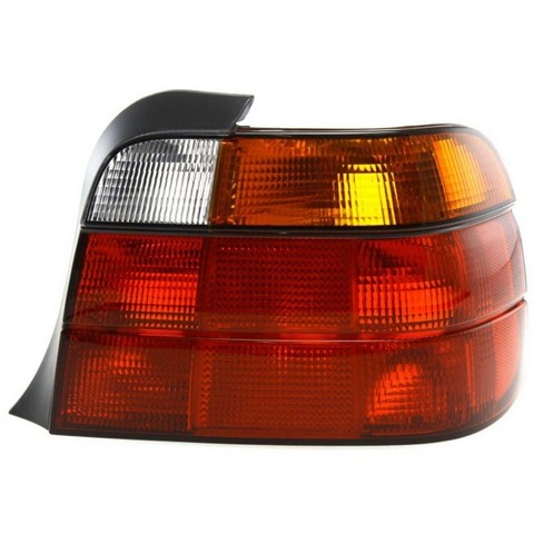 Tail Light / Side Marker Light Assembly Pacific Auto Company P06991