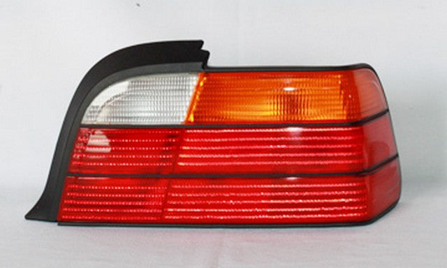 Tail Light Pacific Auto Company P07005