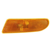 Cornering / Side Marker Light Assembly Pacific Auto Company P13686