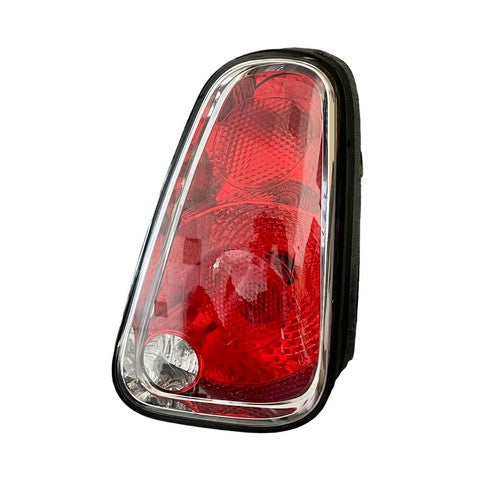 Tail Light / Side Marker Light Assembly Pacific Auto Company P138981