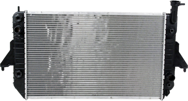 Radiator CarParts P1786