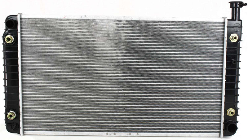 Radiator CarParts P2042