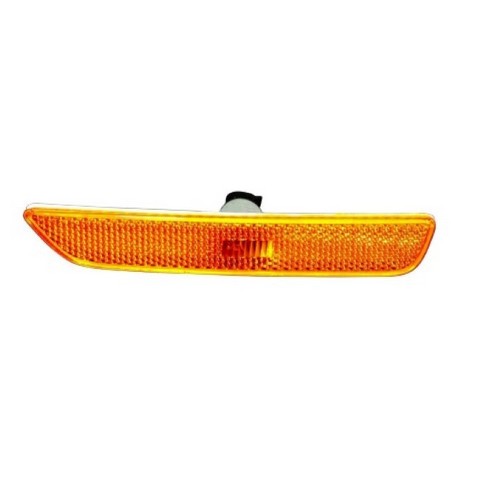 Cornering / Side Marker Light Assembly Pacific Auto Company P37326