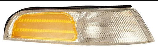 Cornering / Side Marker Light Assembly Pacific Auto Company P3886