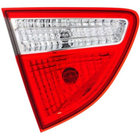 Tail Light Pacific Auto Company P40080
