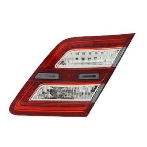 Tail Light / Side Marker Light Assembly Pacific Auto Company P43389