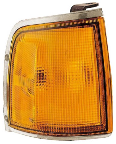 Cornering / Side Marker Light Assembly Pacific Auto Company P4435