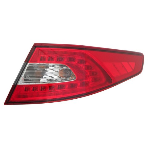 Tail Light / Side Marker Light Assembly Pacific Auto Company P485605