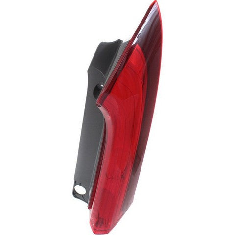 Tail Light / Side Marker Light Assembly Pacific Auto Company P50587