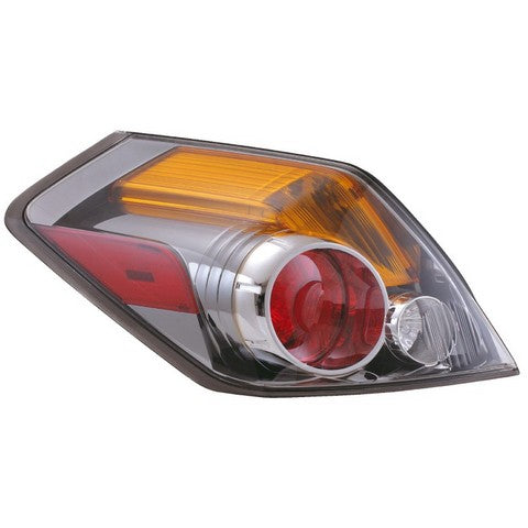 Tail Light Pacific Auto Company P68302