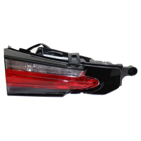 Tail Light Pacific Auto Company P71568
