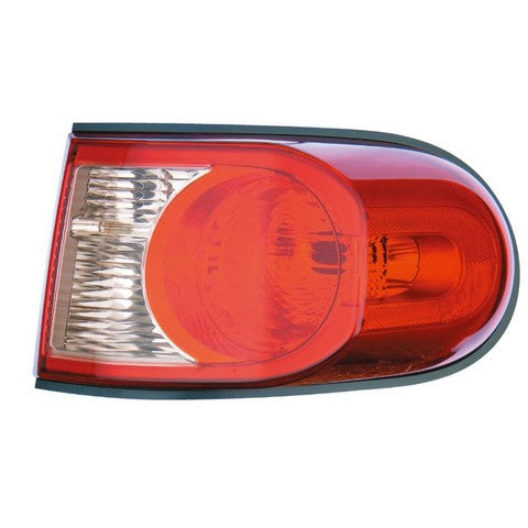 Tail Light Pacific Auto Company P75045