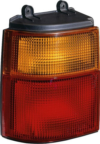 Tail Light Pacific Auto Company P82401