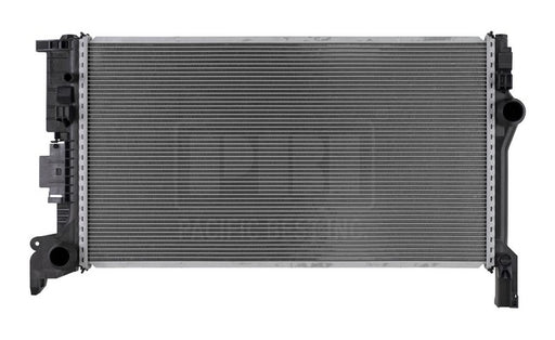 Radiator Pacific Auto Company PR13699A