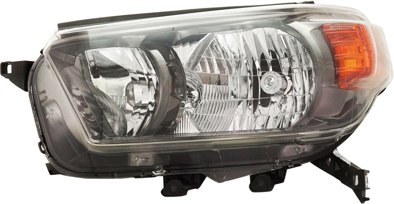 Headlight CarParts REPT100196